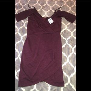 Cold shoulder elegant dress